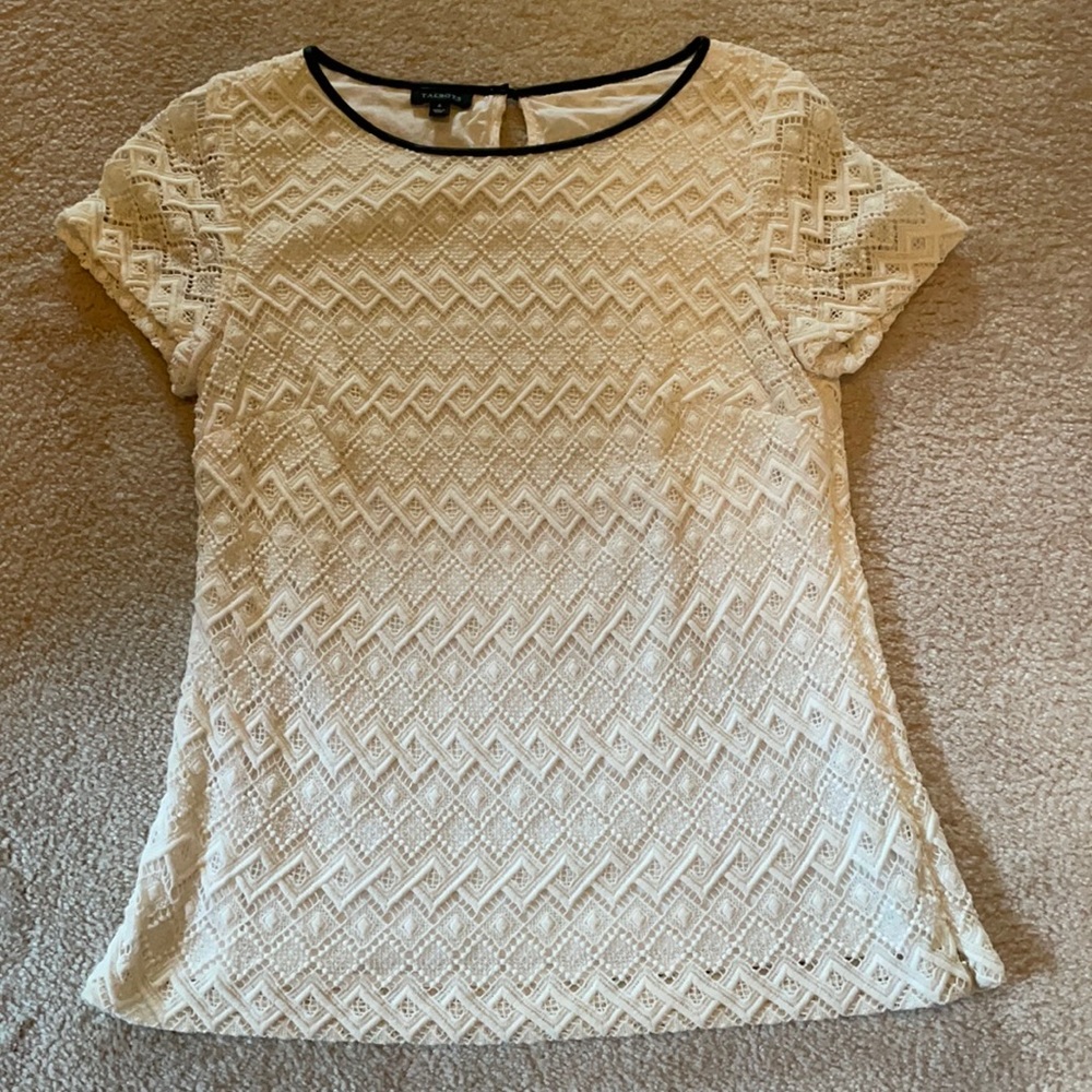 Talbots size 4 cream lace top